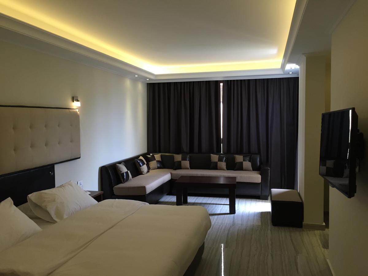 Ţabarjā Aphrodite Hotel חדר תמונה